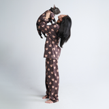 人間のパジャマトップ - クロクマ